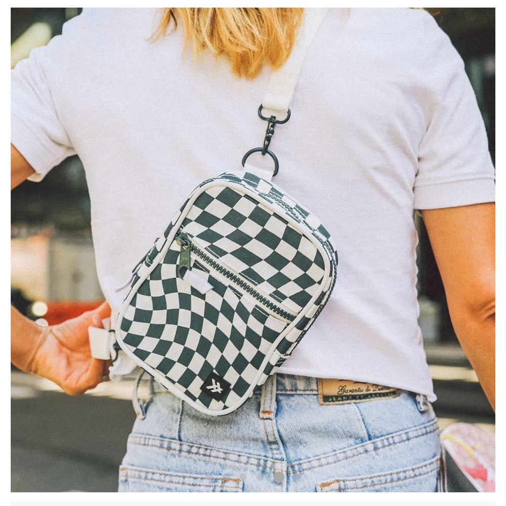 Thread Crossbody Back Green Checkered